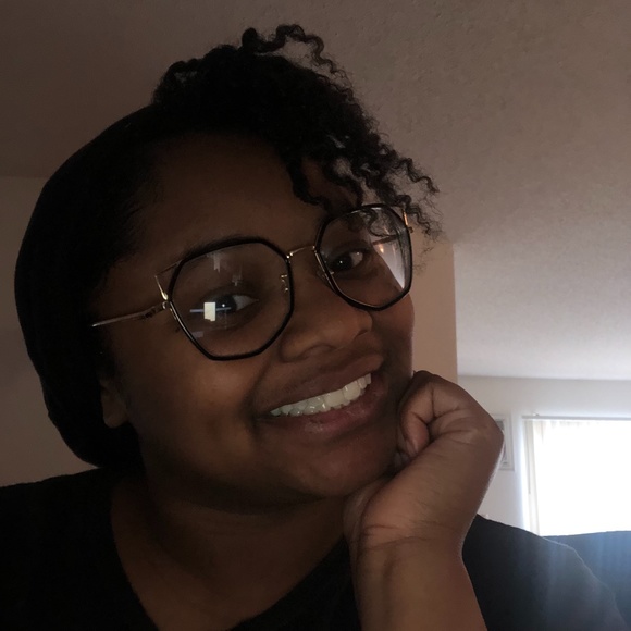 Meet your Posher, Jayla - Picture 1 of 1